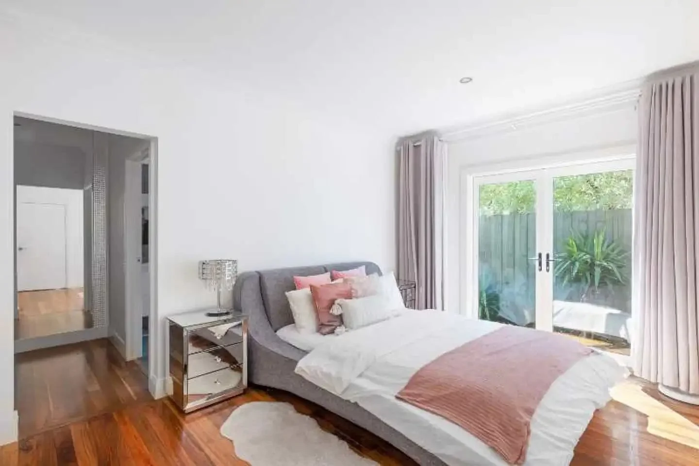 Brighton East - 355 South Road, Brighton East, VIC 3187 - Townly - 3.jpg