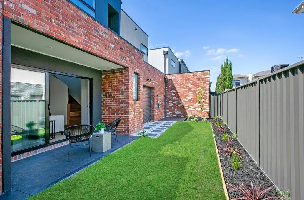 Reservoir - 7 Dumbarton Street, Reservoir, VIC 3073 - Townly - 2.jpg