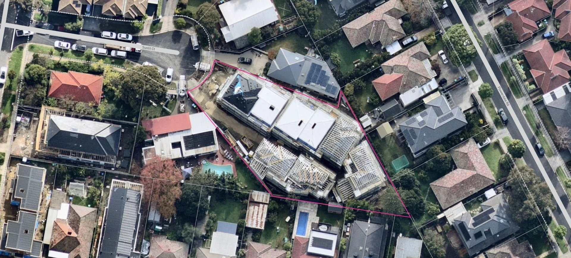 Hampton East - 4 Sunlit Court, Hampton East, VIC 3188 - Townly - 2.jpg