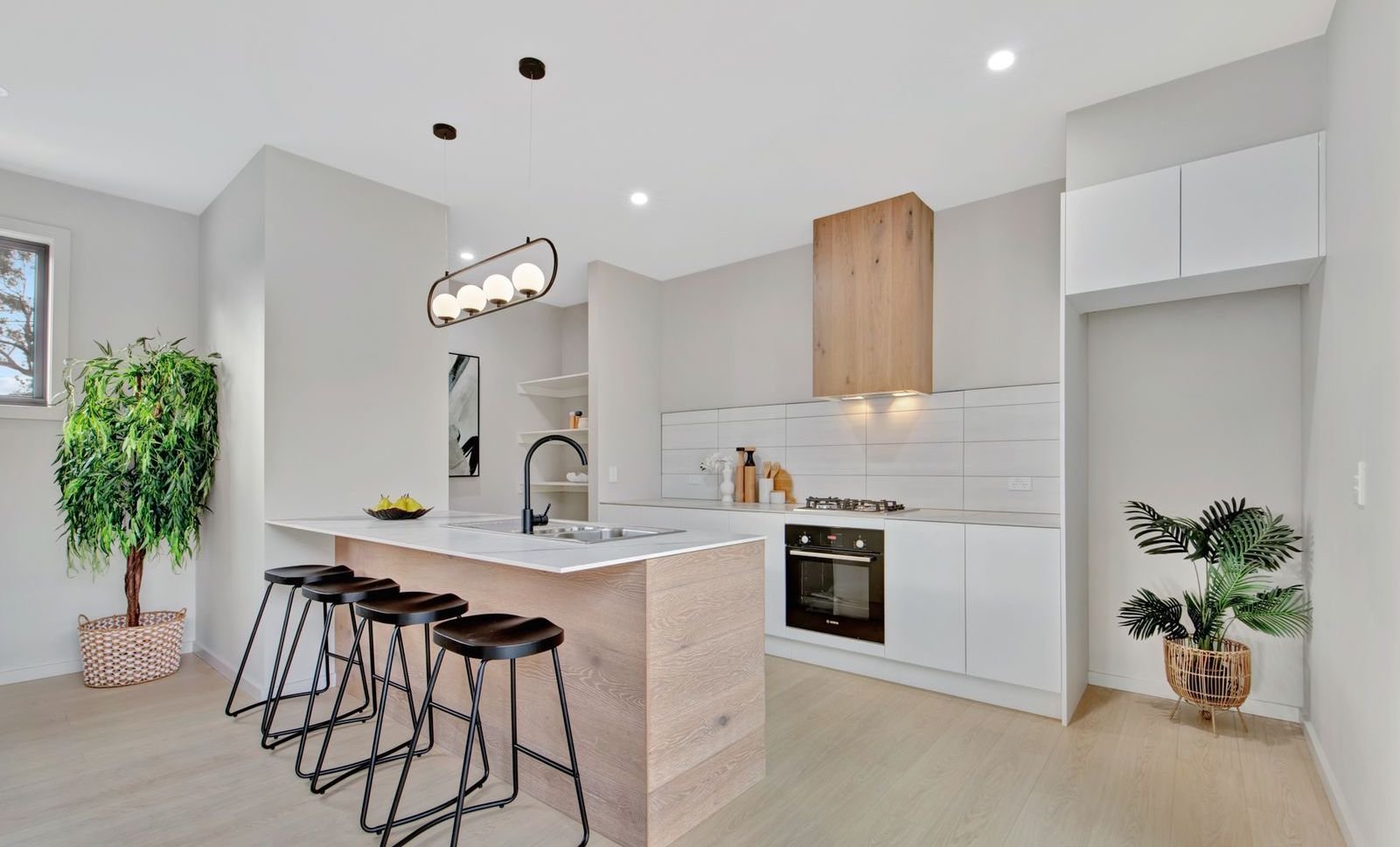 Clayton - 324 Haughton Road, Clayton, VIC 3168 - Townly - 9.jpeg