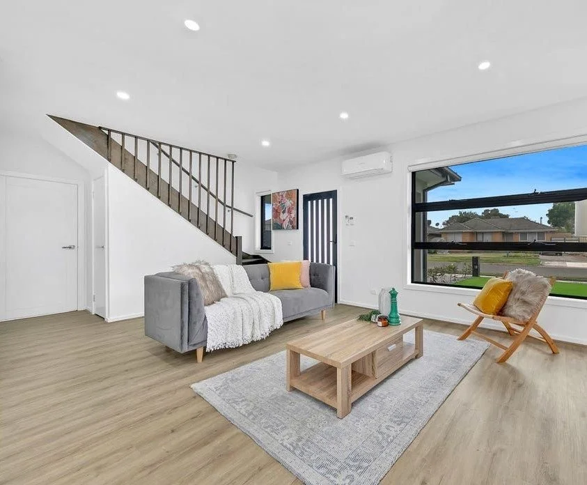 Craigieburn - 24 Wattleglen Street, Craigieburn, VIC 3064 - Townly - 10.jpg