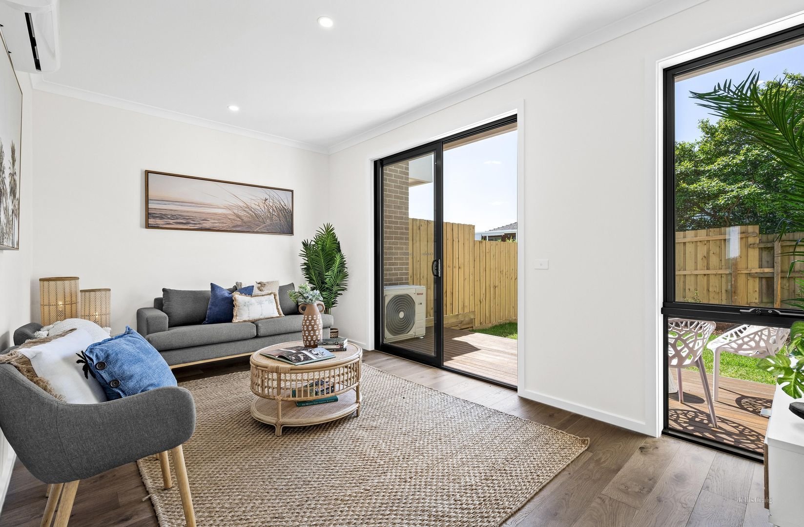 Mooroolbark - 31-33 Delville Street, Mooroolbark, VIC 3138 - Townly - 3.jpg