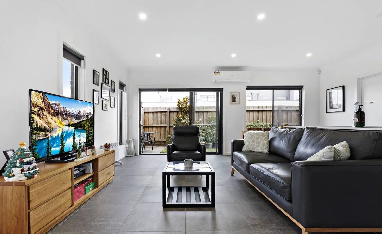 Wollert - 14 Viviennes Terrace, Wollert, VIC 3750 - Townly - 8.jpg