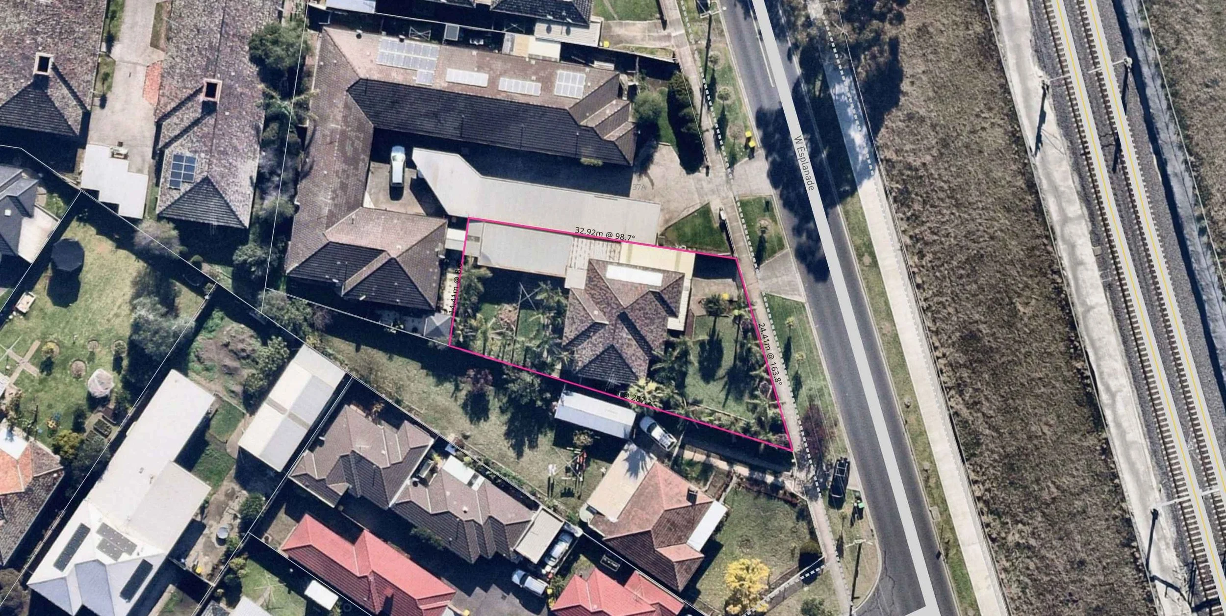 St Albans - 35 West Esplanade, St Albans, VIC 3021 - Townly - 2.jpg