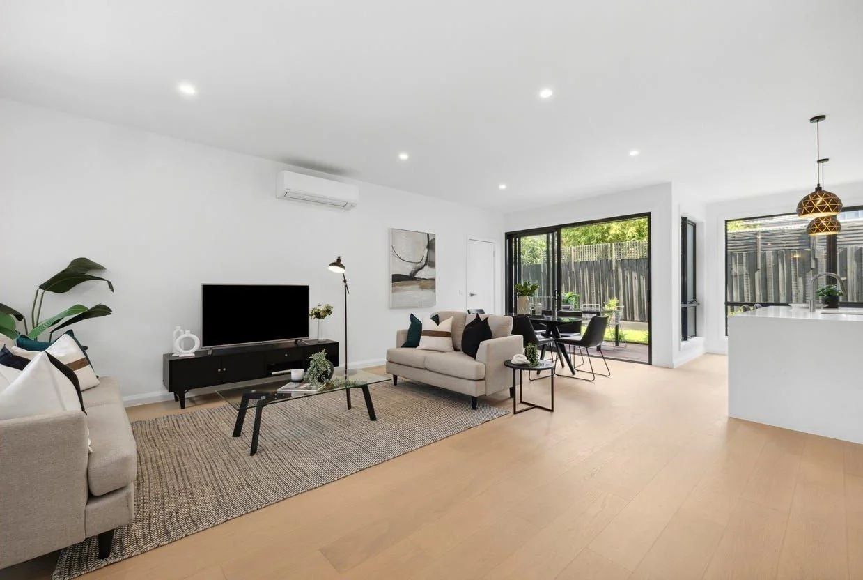 Ashwood - 8 Harcourt Street, Ashwood, VIC 3147 - Townly - 11.jpg