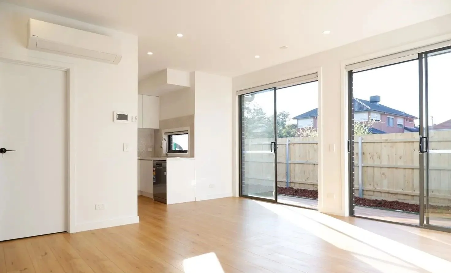 Clayton - 7 Dunstan Street, Clayton, VIC 3168 - Townly - 12.jpg