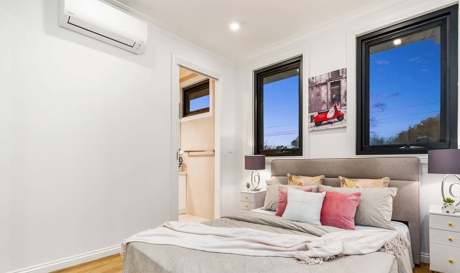 Hughesdale - 9 Carlisle Crescent, Hughesdale, VIC 3166 - Townly - 6.jpg