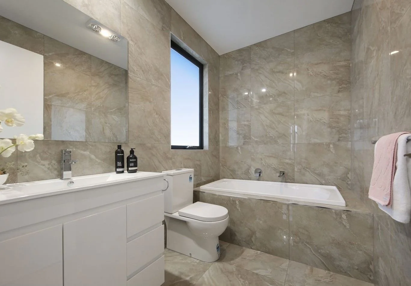 Oakleigh East - 26 Macrina Street, Oakleigh East, VIC 3166 - Townly - 2.jpg