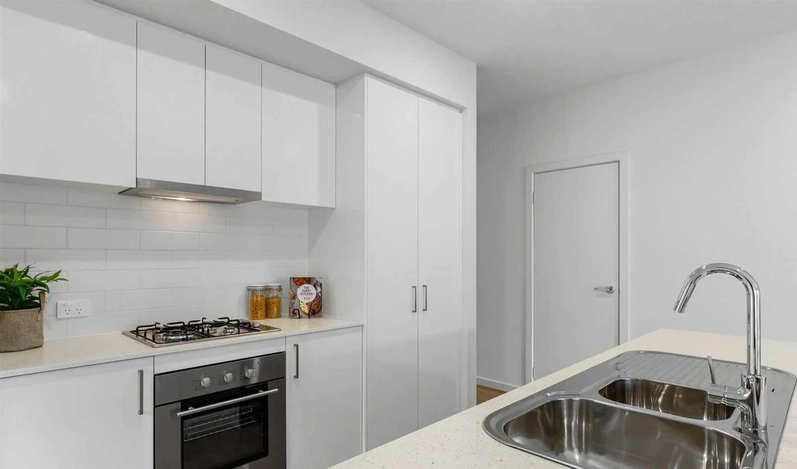 Rowville - 47 Salerno Way, Rowville, VIC 3178 - Townly - 21.jpg