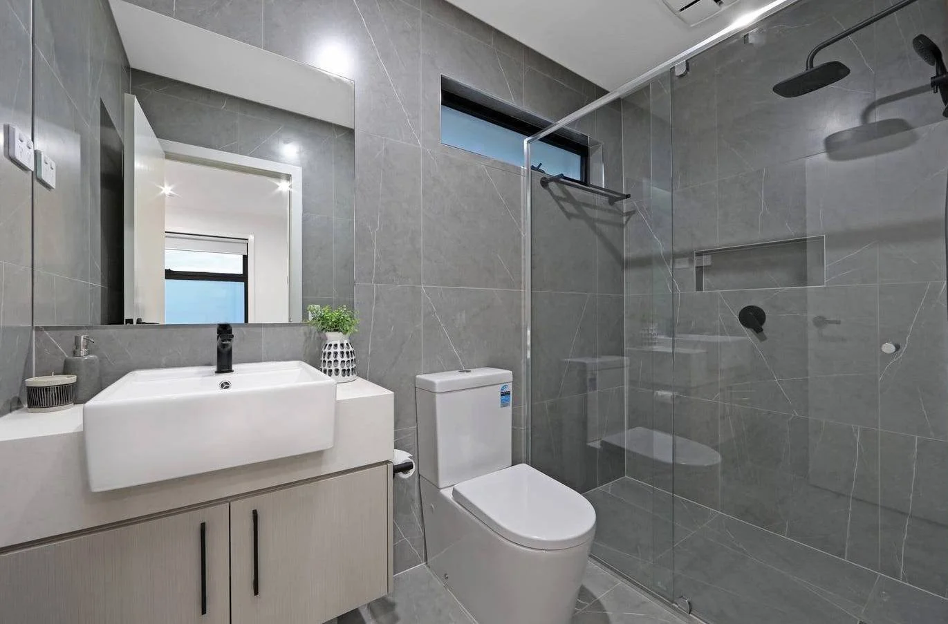 Rowville - 37 Stamford Crescent, Rowville, VIC 3178 - Townly - 8.jpg