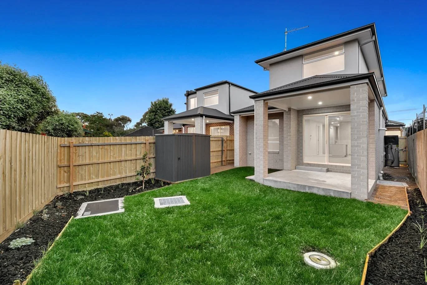Wantirna South - 4 Allanfield Crescent, Wantirna South, VIC 3152 - Townly - 8.jpg