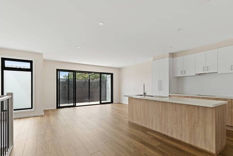 Wantirna South - 7 Henry Road, Wantirna South, VIC 3152 - Townly - 11.jpg