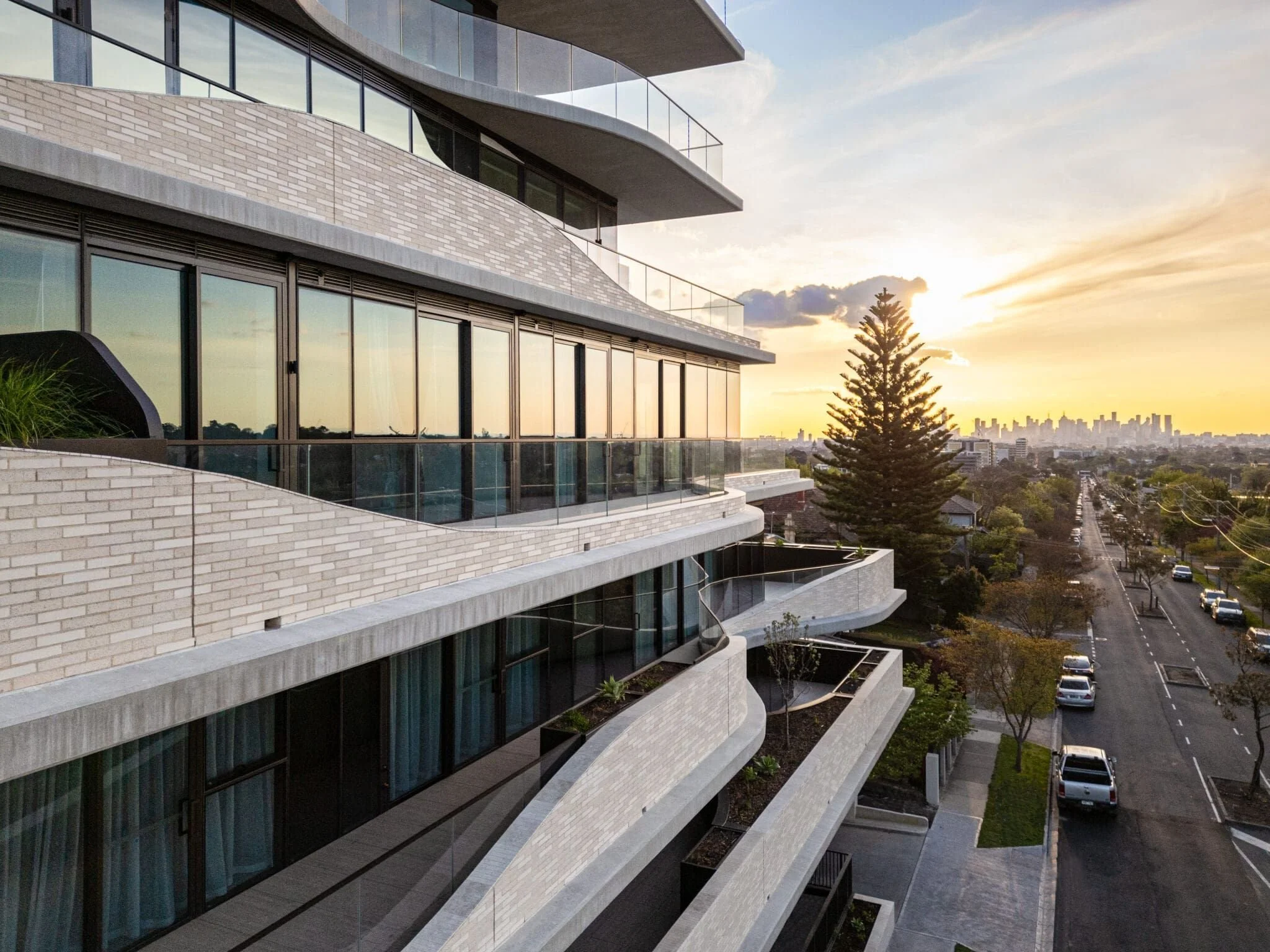 Camberwell - Victoria Hill - 979-981 Burke Road, Camberwell, VIC 3124 - Townly - 2.jpg