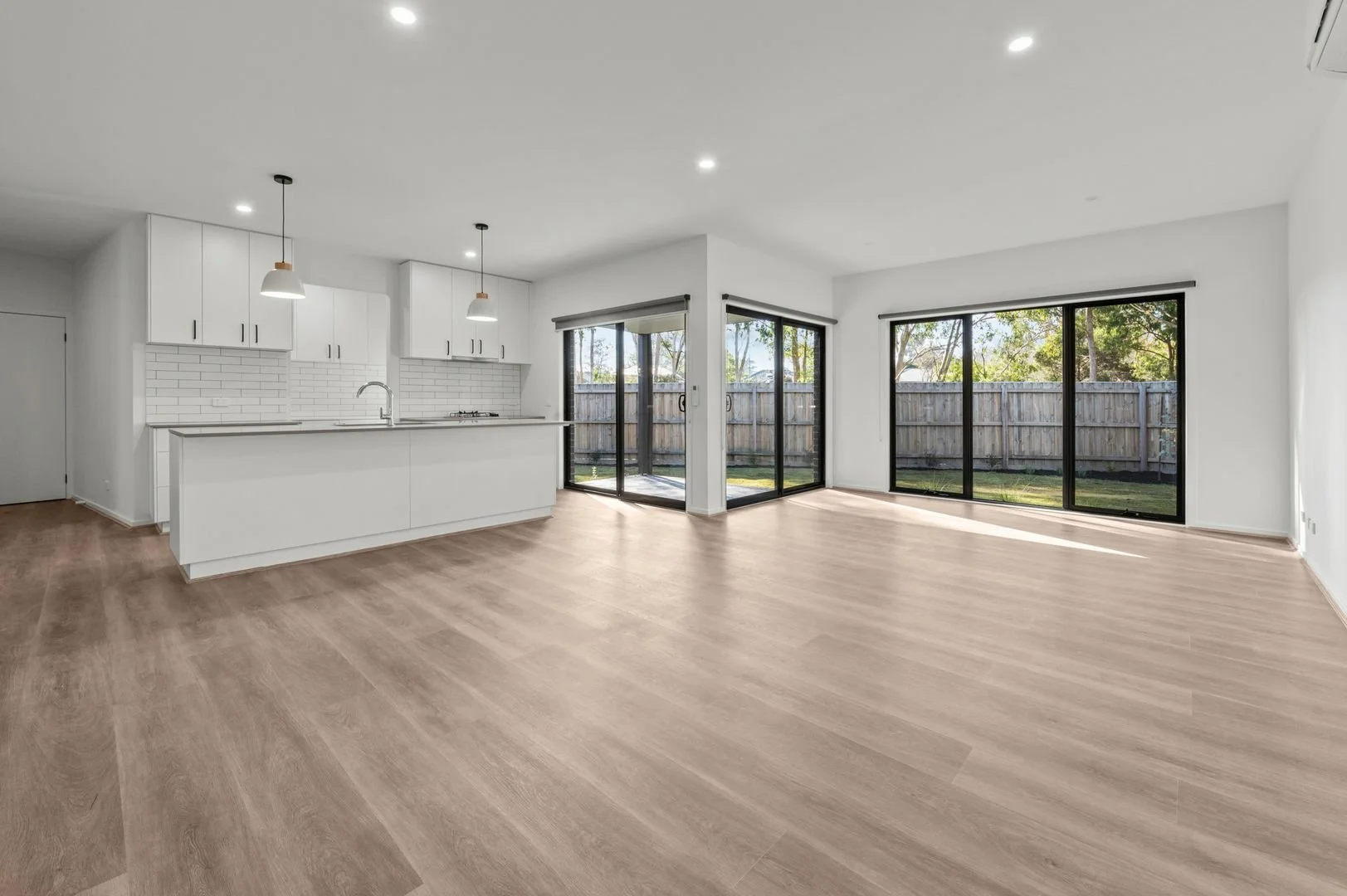 Croydon - 38 Lee Ann Crescent, Croydon, VIC 3136 - Townly - 5.jpg