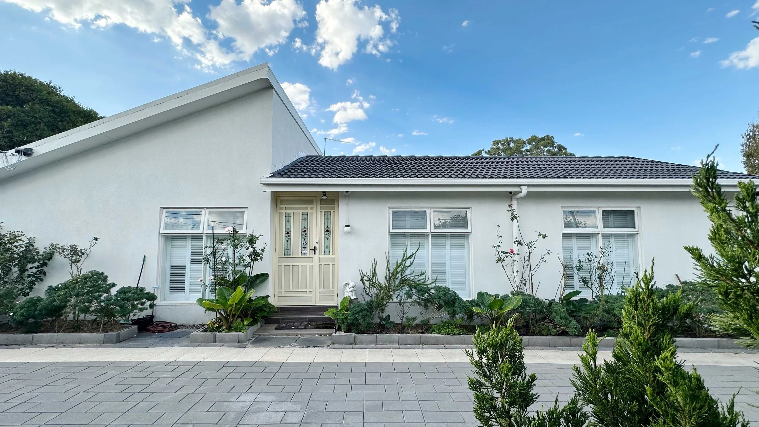 Sandringham - 73-75 Bay Road, Sandringham, VIC 3191 - Townly - 5.jpg