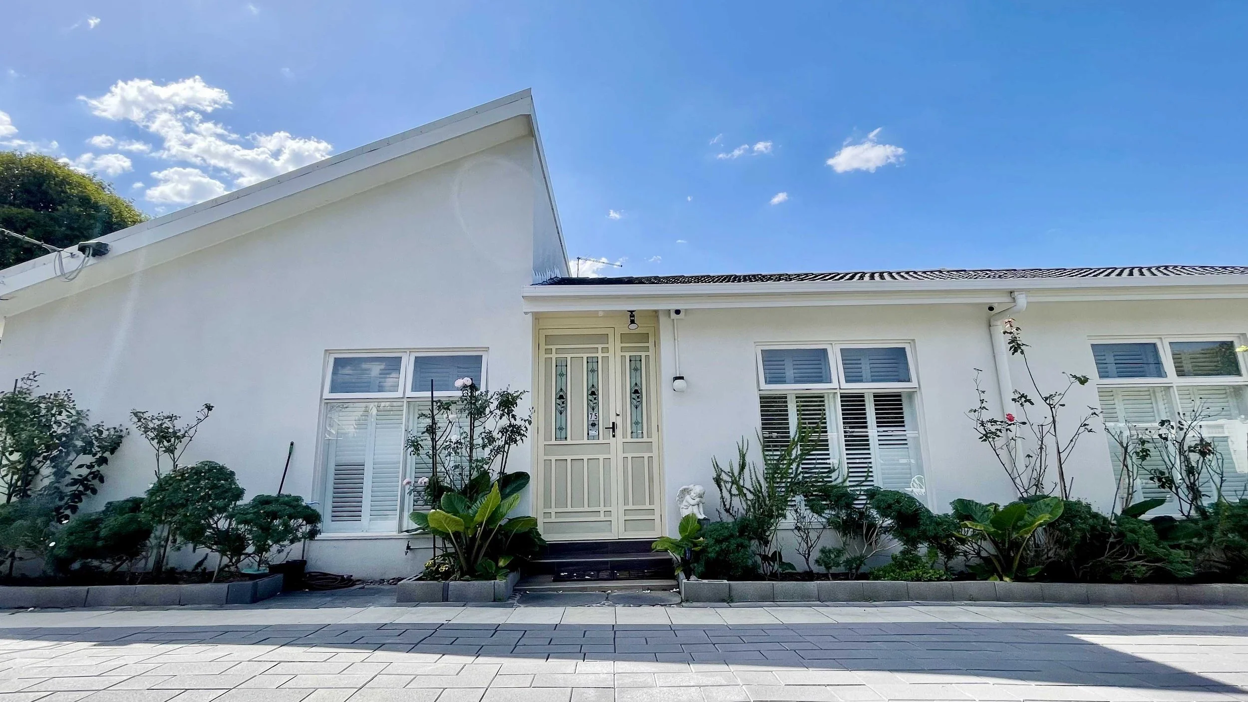 Sandringham - 73-75 Bay Road, Sandringham, VIC 3191 - Townly - 7.jpg
