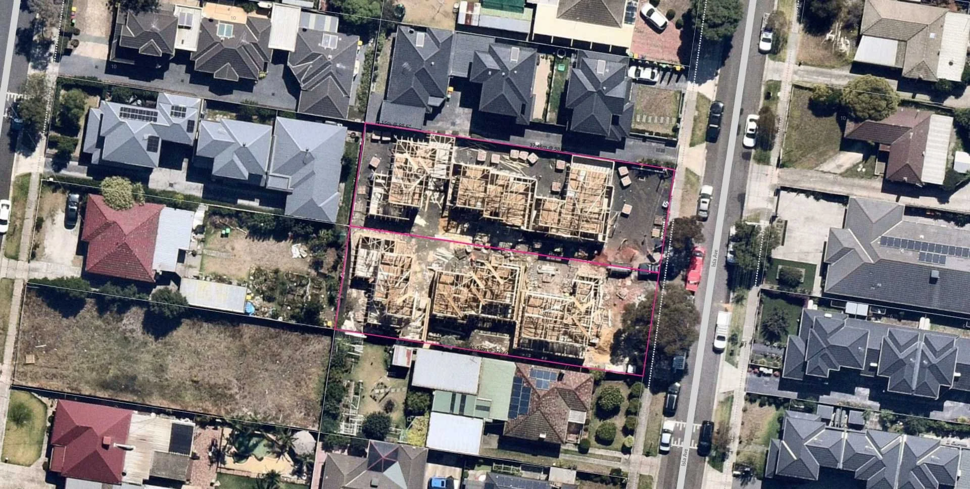 Glenroy - 5 Isla Avenue, Glenroy, VIC 3046 - Townly - 2.jpg