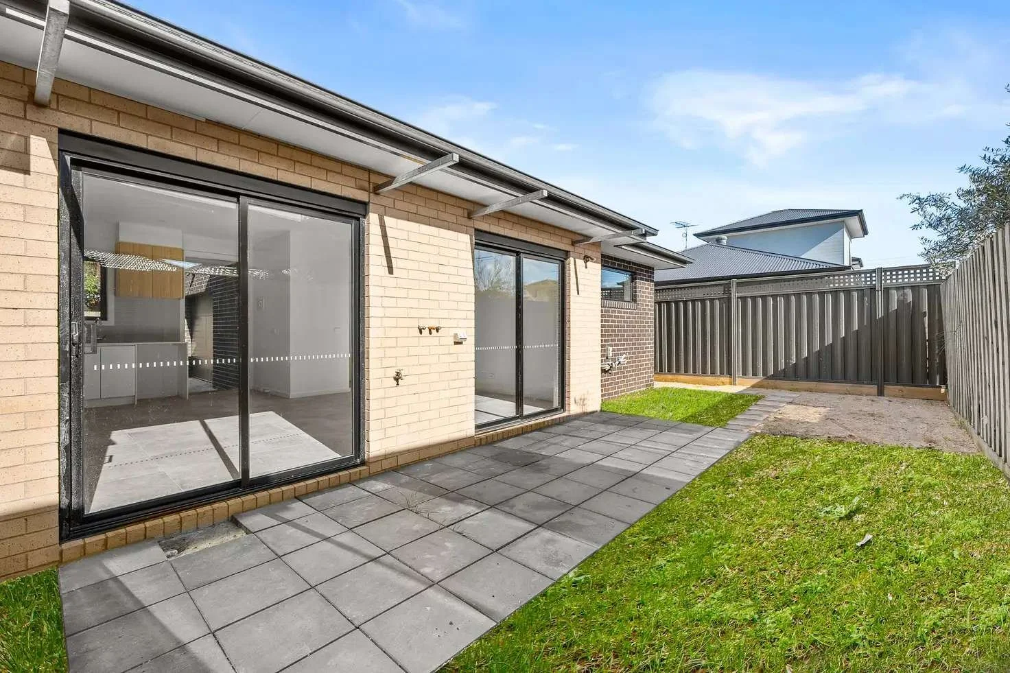 Glenroy - 15 Hubert Avenue, Glenroy, VIC 3046 - Townly - 2.jpg