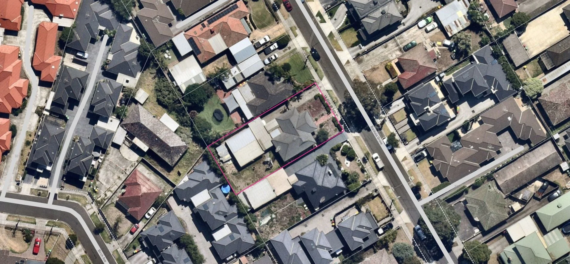Tullamarine - 33 Banksia Grove, Tullamarine, VIC 3043 - Townly - 2.jpg