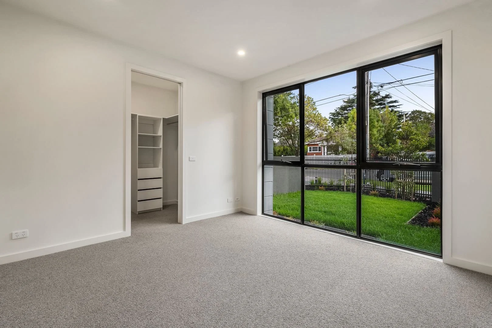 Hampton East - 32 Charming Street, Hampton East, VIC 3188 - Townly - 1.jpg