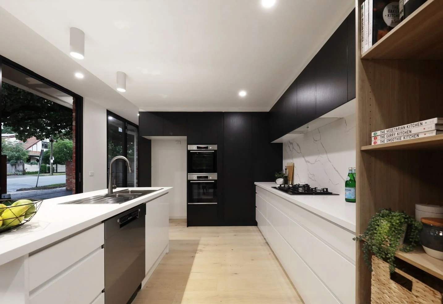 Sandringham - 124 Bay Road, Sandringham, VIC 3191 - Townly - 16.jpg