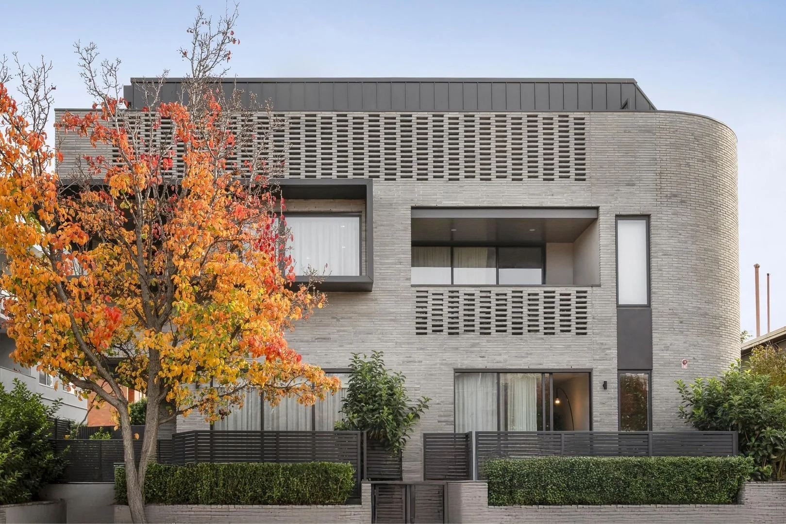 Elwood - Mermac - 34 Byron Street, Elwood, VIC 3184 - Townly - 2.jpg
