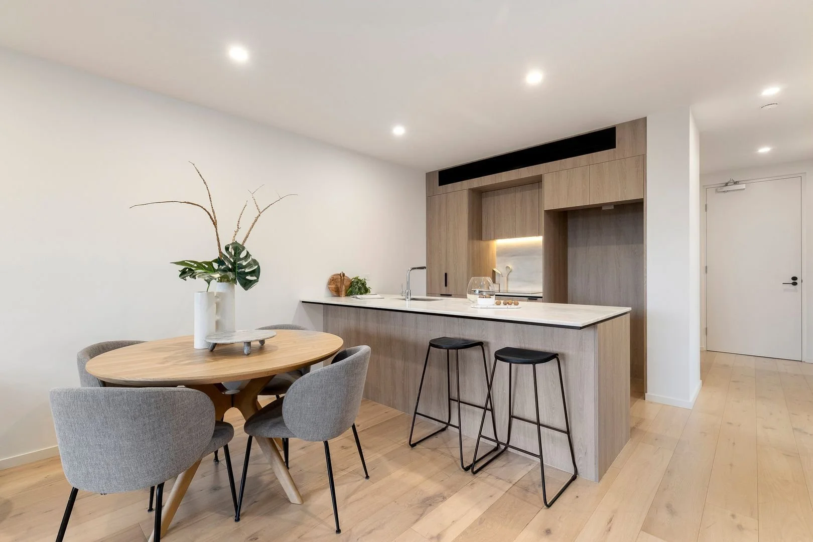 Elwood - Mermac - 34 Byron Street, Elwood, VIC 3184 - Townly - 8.jpg