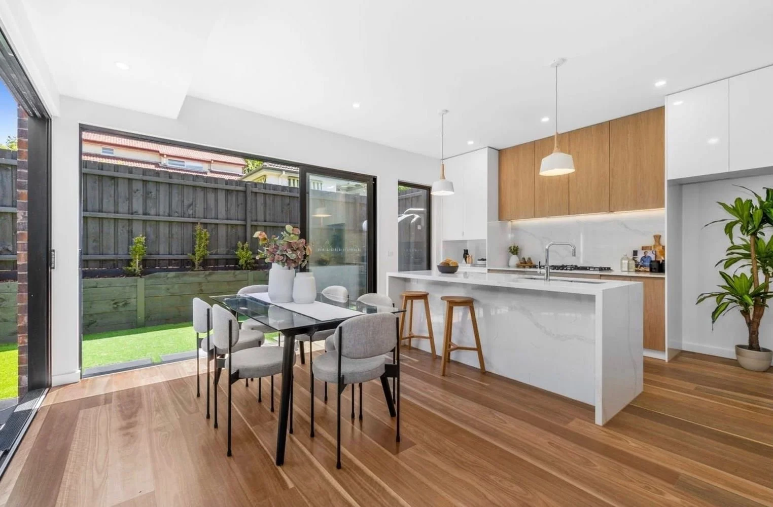 Ashburton - 460 Warrigal Road, Ashburton, VIC 3147 - Townly - 8.jpg