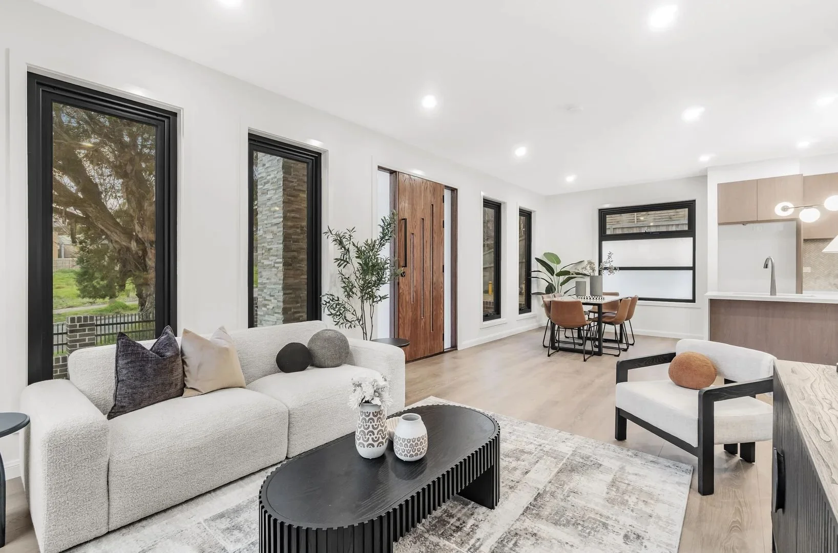 Doncaster - 11 Thiele Street, Doncaster, VIC 3108 - Townly - 10.jpg