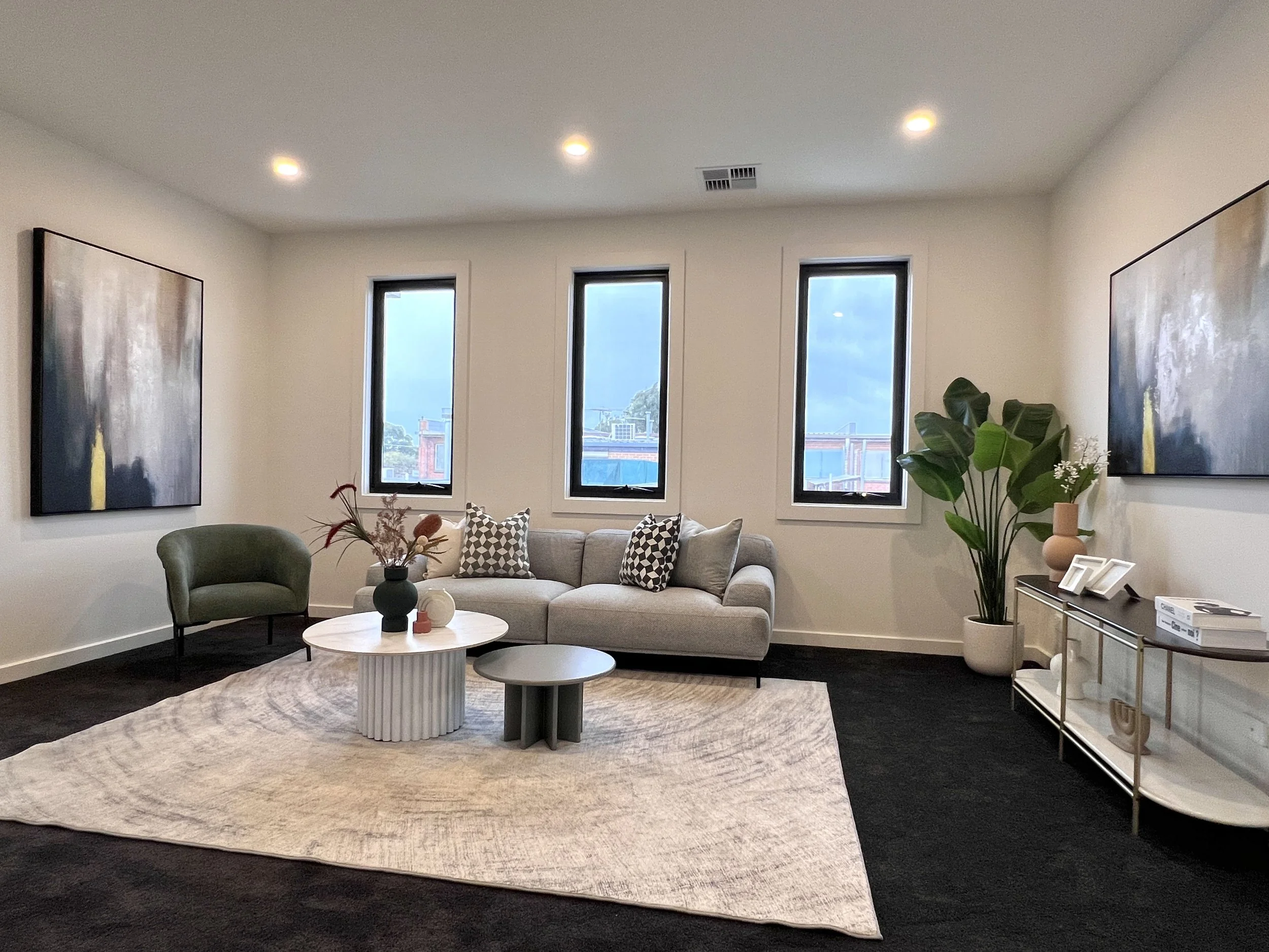 Doncaster East - 33a Rosella Street, Doncaster East, VIC 3109 - Townly - 2.jpg