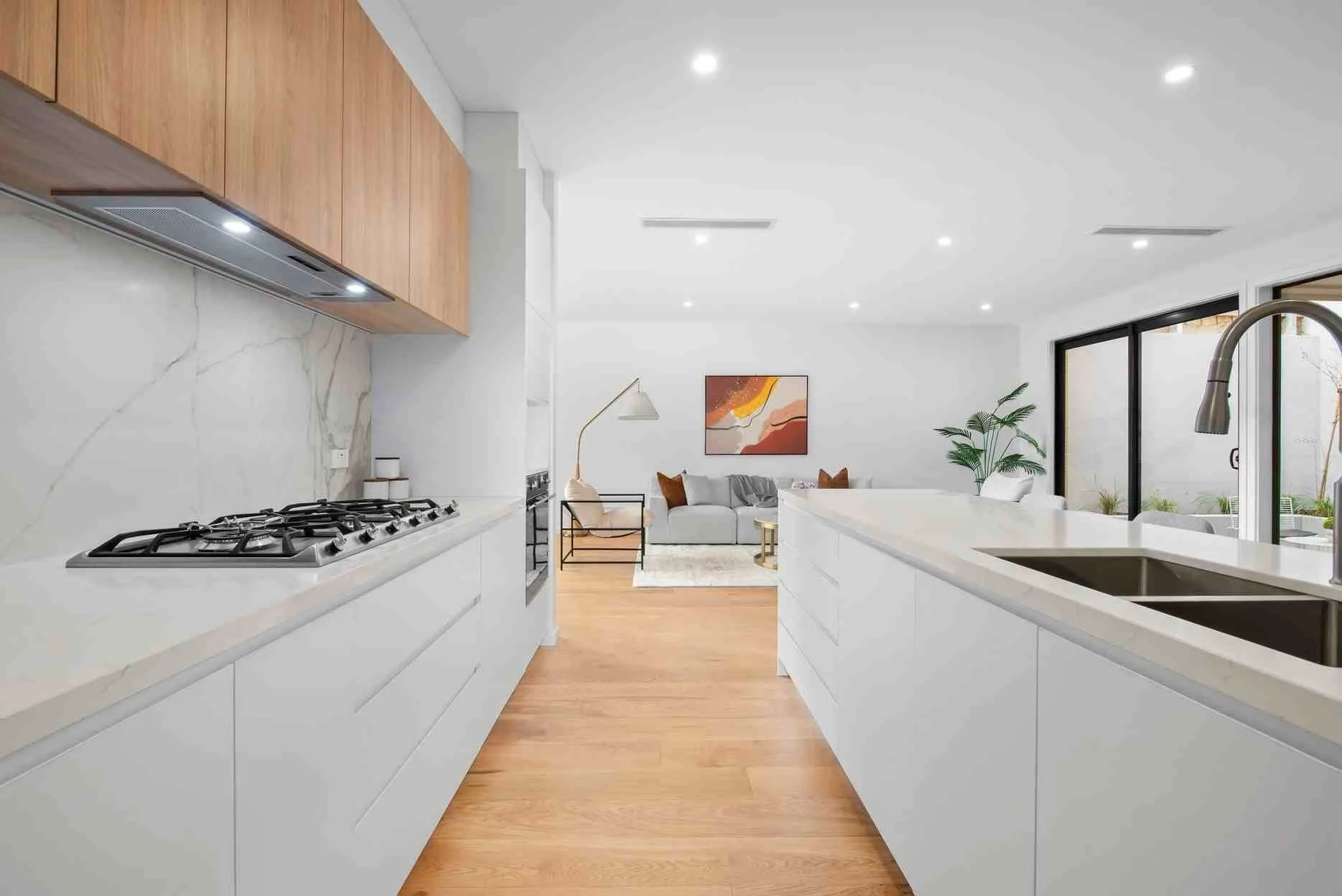 Doncaster East - 18 Sheoak Crescent, Doncaster East, VIC 3109 - Townly - 8.jpg