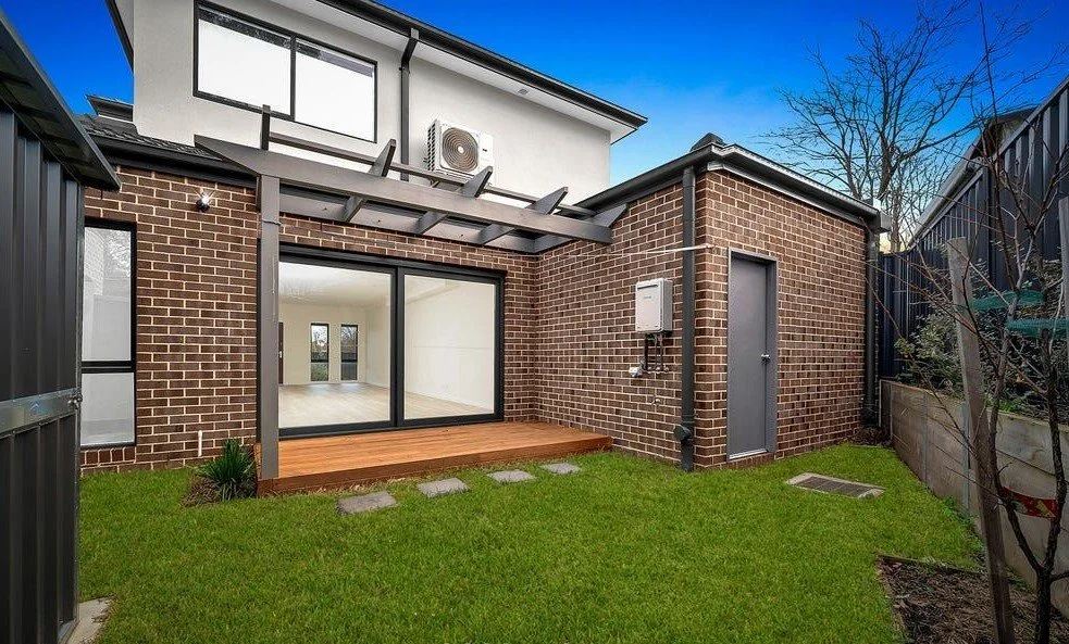 Narre Warren - 5 Fiona Court, Narre Warren, VIC 3805 - Townly - 2.jpg