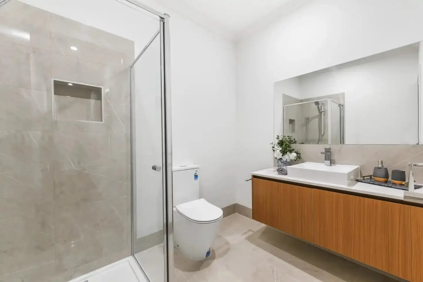Clayton - 3 Lillian Street, Clayton, VIC 3168 - Townly - 4.jpg