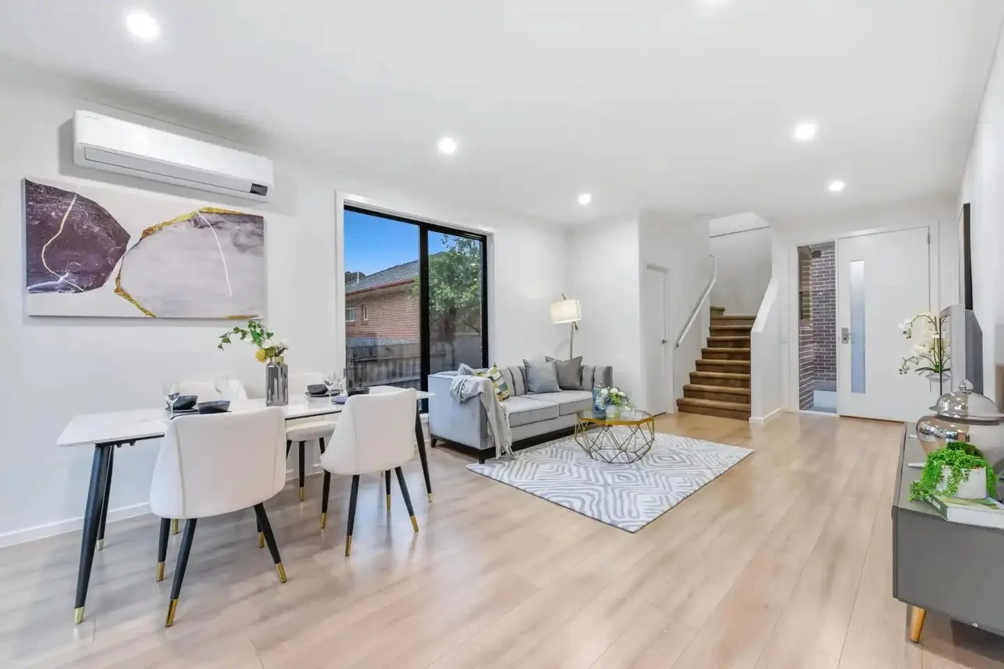 Clayton - 3 Lillian Street, Clayton, VIC 3168 - Townly - 9.jpg