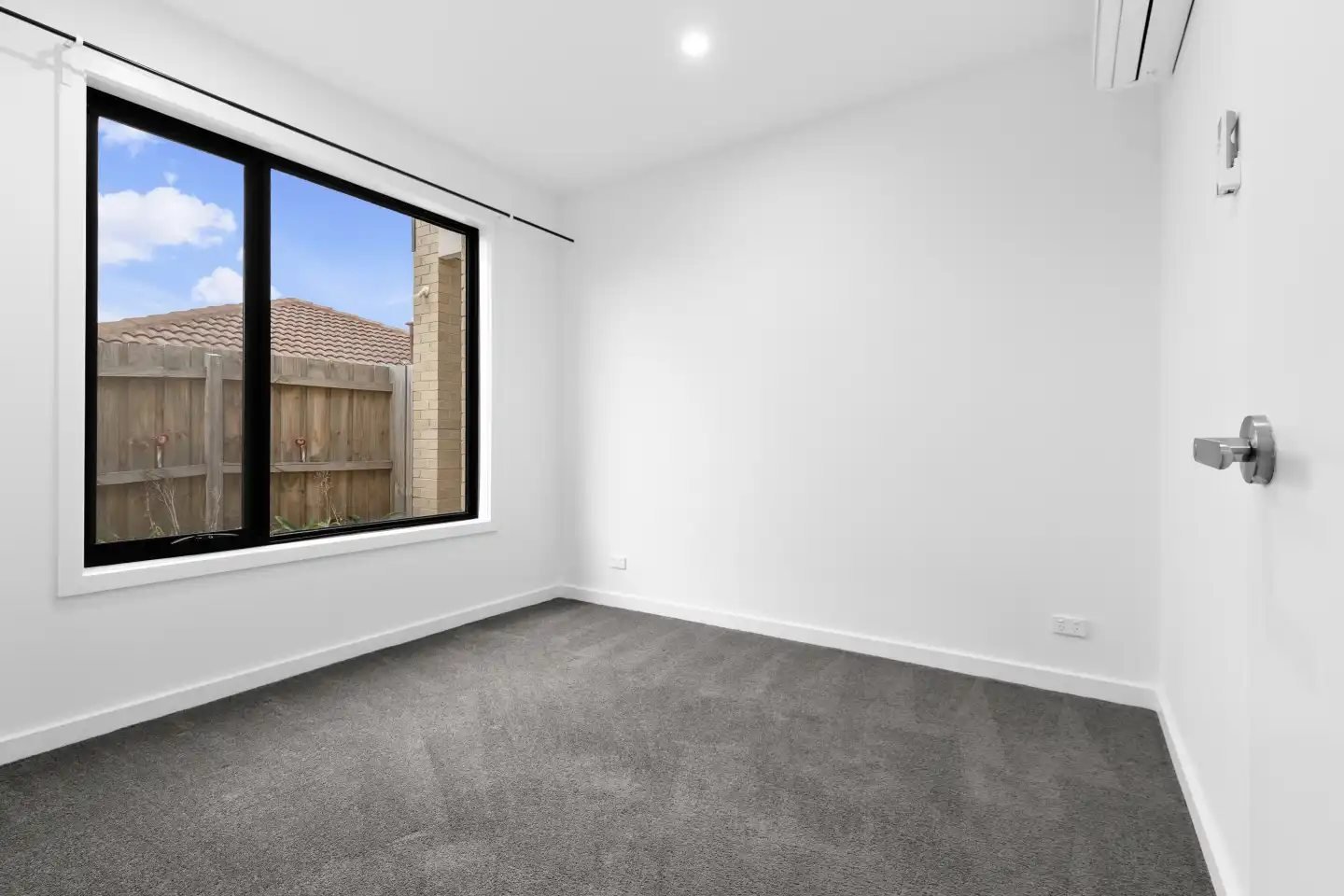 Cranbourne - 6 Duff Street, Cranbourne, VIC 3977 - Townly - 7.jpg