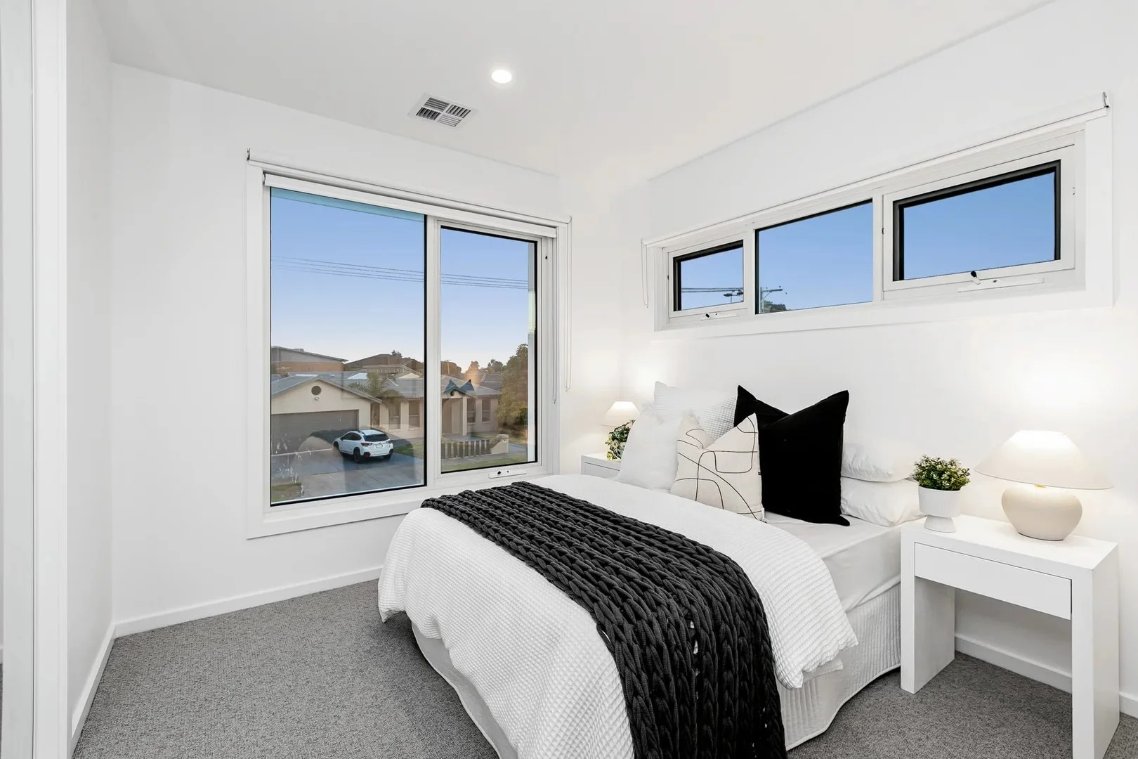 Altona Meadows - 31 Tatman Drive, Altona Meadows, VIC 3028 - Townly - 3.jpg