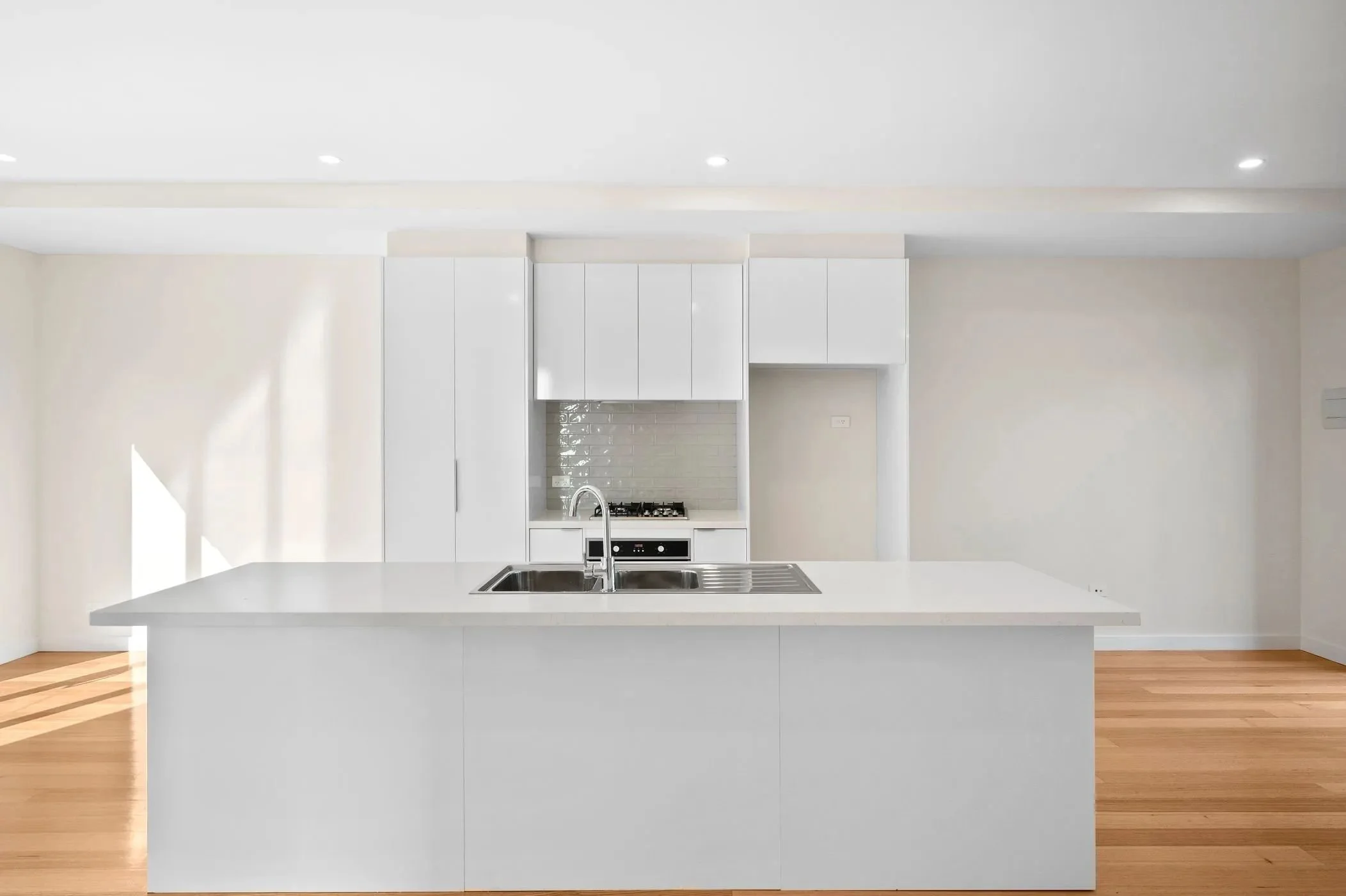 Reservoir - 103 Royal Parade, Reservoir, VIC 3073 - Townly - 6.jpg