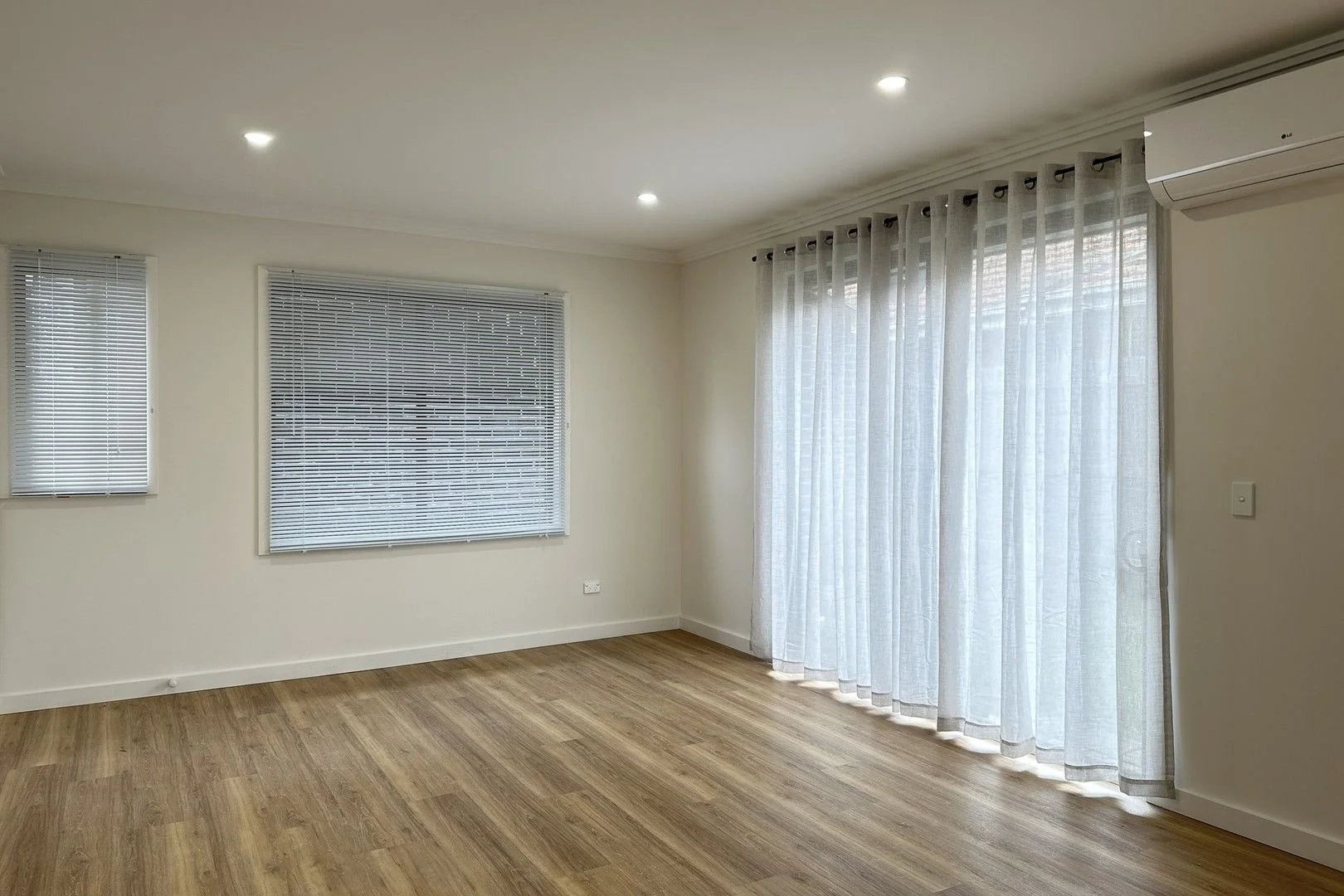 Reservoir - 69 Barton Street, Reservoir, VIC 3073 - Townly - 7.jpg