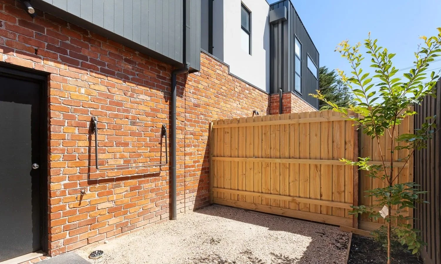 Airport West - 39 York Street, Airport West, VIC 3042 - Townly - 2.jpg