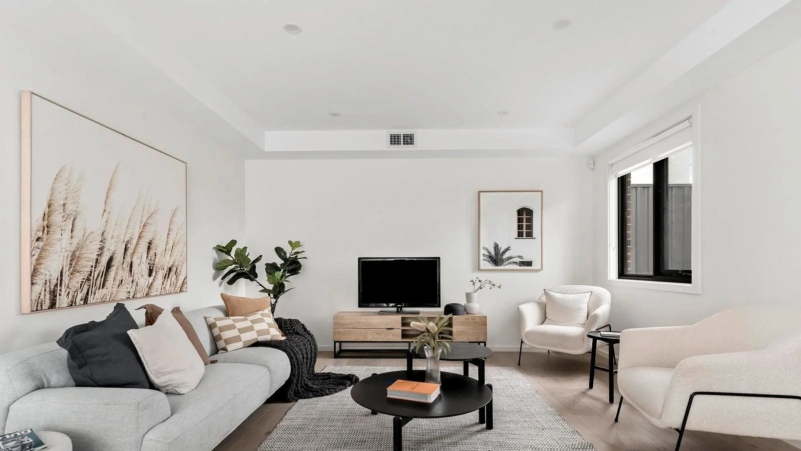 Essendon - 4 Napier Crescent, Essendon, VIC 3040 - Townly - 12.jpg