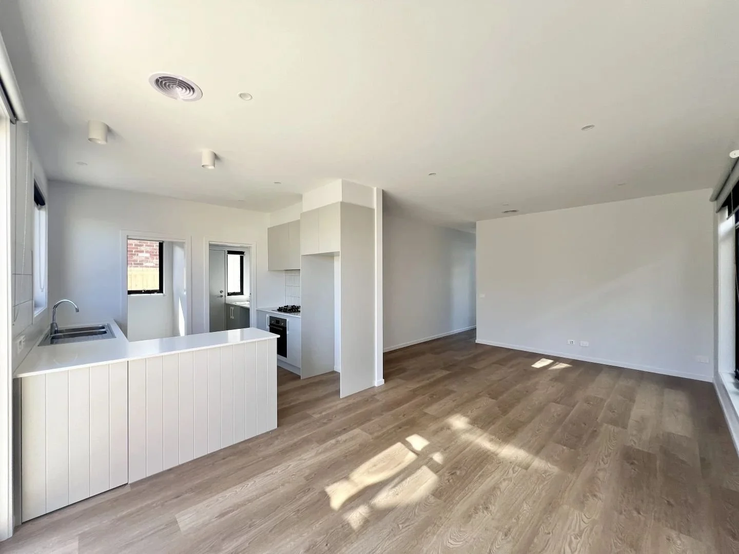 Hamlyn Heights - 42 Vines Road, Hamlyn Heights, VIC 3215 - Townly - 16.jpg