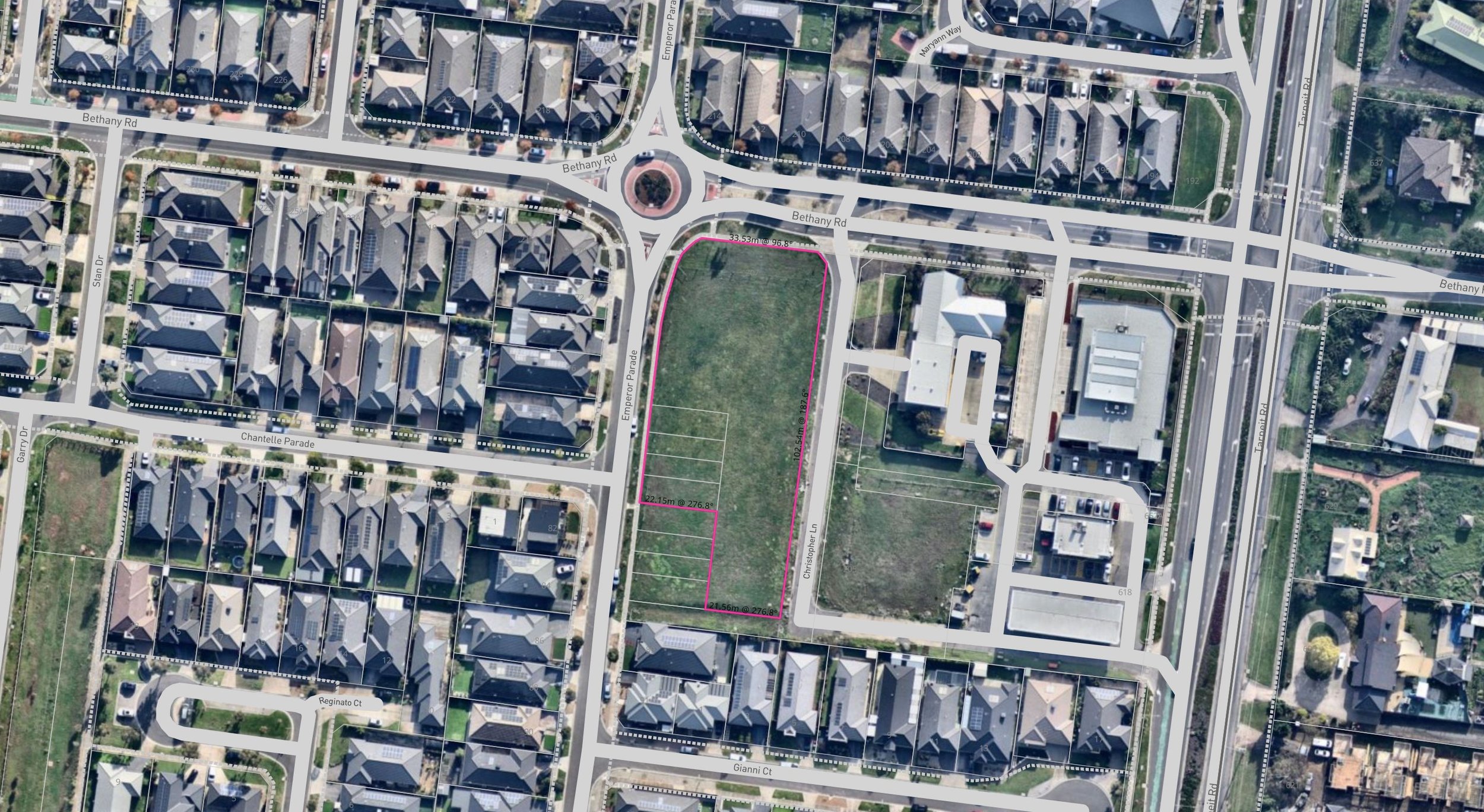 Tarneit - Emperor Parade - 207 Bethany Road, Tarneit, VIC 3029 - Townly - 2.jpg