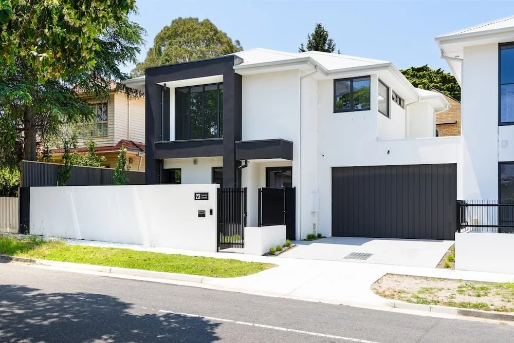 Brighton East - 23 Henty Street, Brighton East, VIC 3187 - Townly - 6.jpg