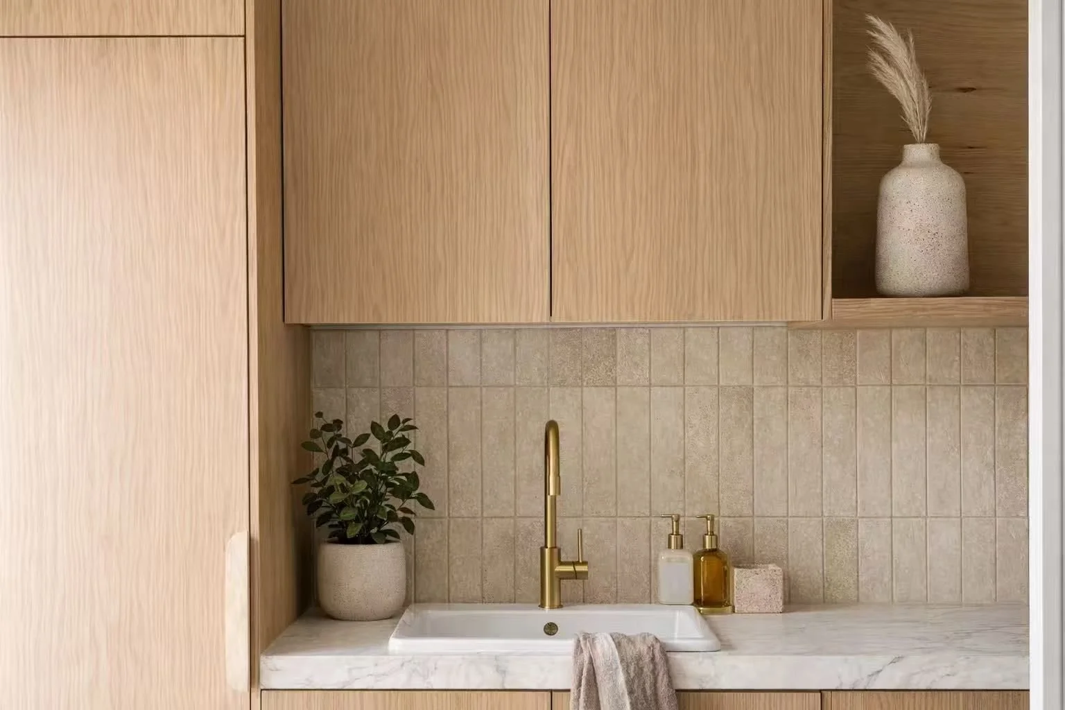 Camberwell - 63 Seymour Grove, Camberwell, VIC 3124 - Townly - 2.jpg