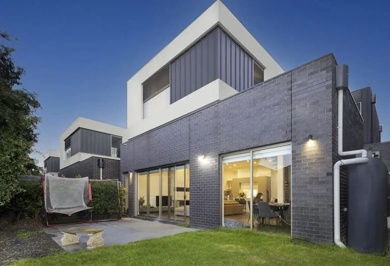 Kew - 14 Cypress Way, Kew, VIC 3101 - Townly - 8.jpg