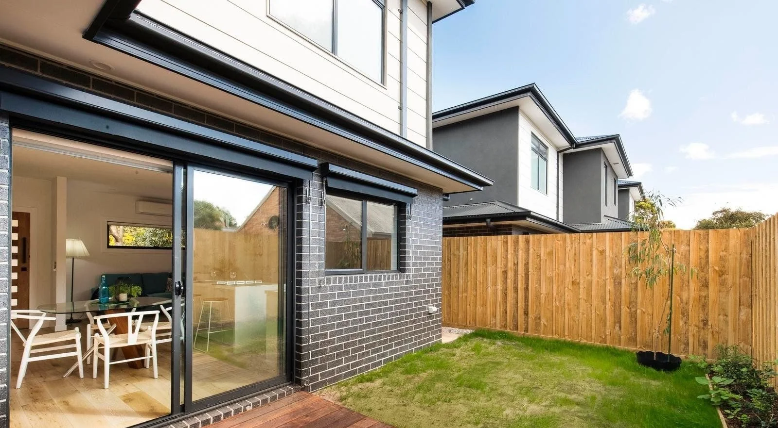 Heidelberg Heights - 44 Porter Road, Heidelberg Heights, VIC 3081 - Townly - 1.jpg