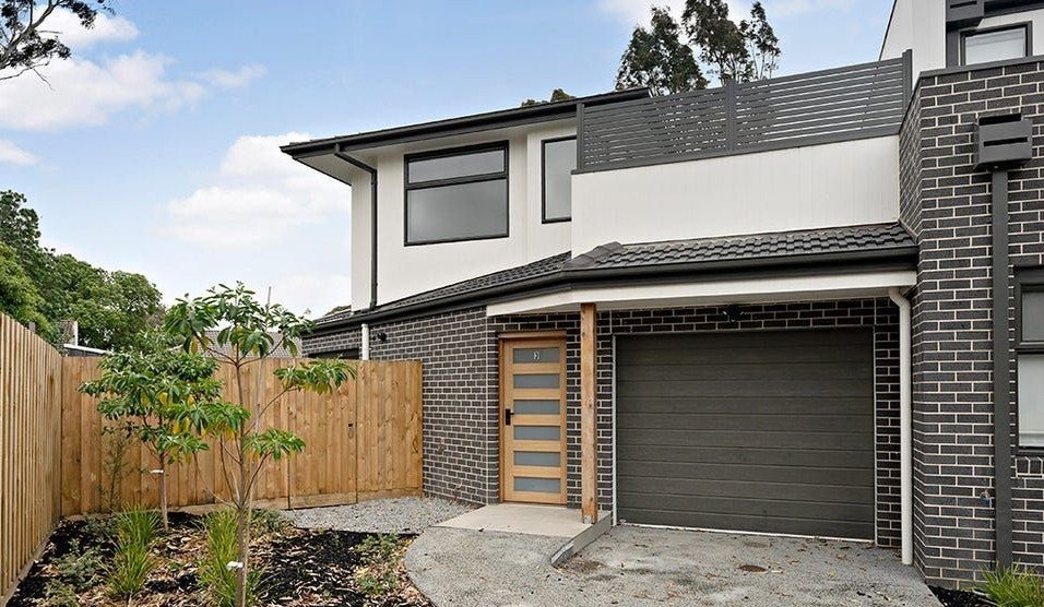 Heidelberg West - 47 Ramu Parade, Heidelberg West, VIC 3081 - Townly - 2.jpg