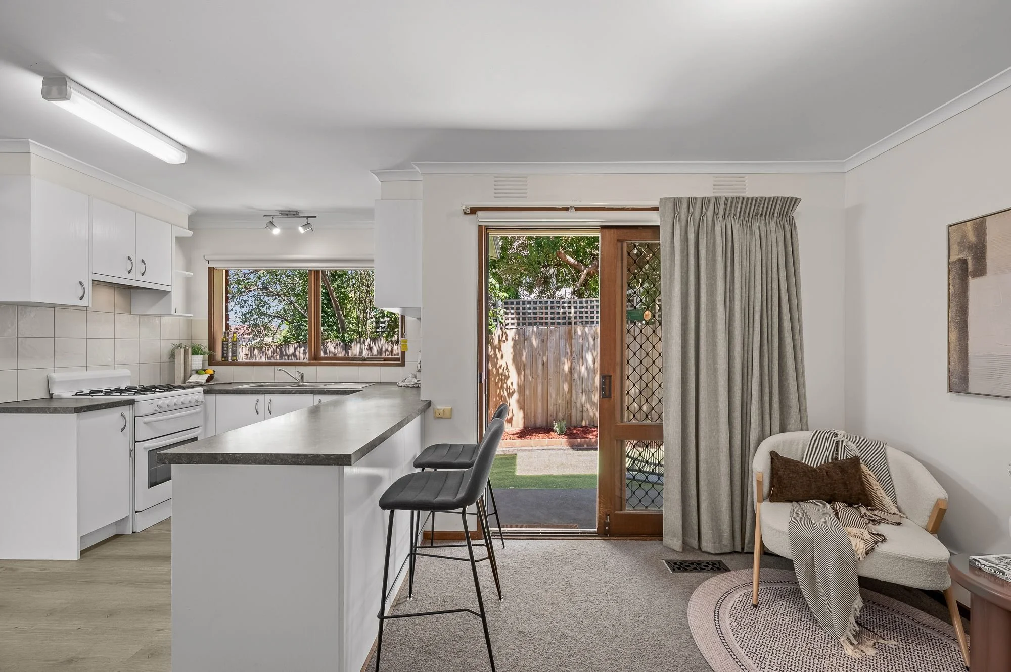 Glen Waverley - 11-13 Saladin Avenue, Glen Waverley, VIC 3150 - Townly - 5.jpg