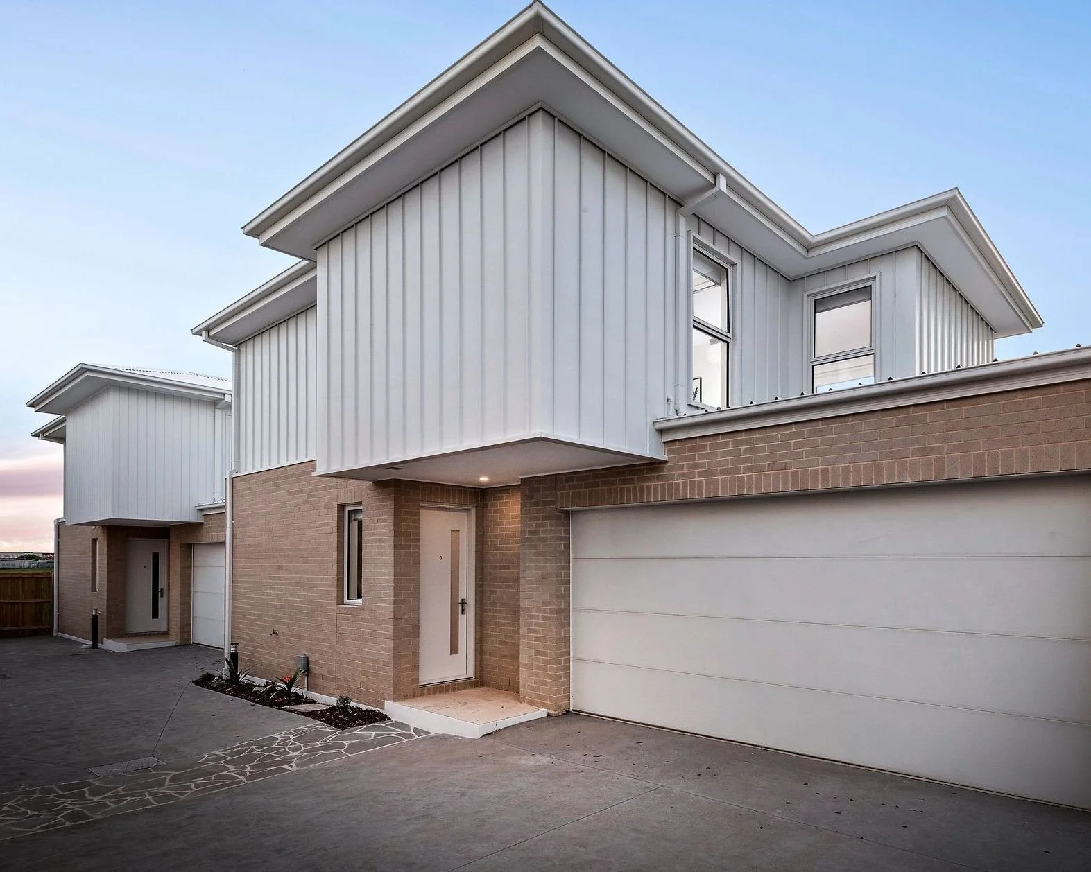 Fawkner - 17-19 Hood Crescent, Fawkner, VIC 3060 - Townly - 4.jpg