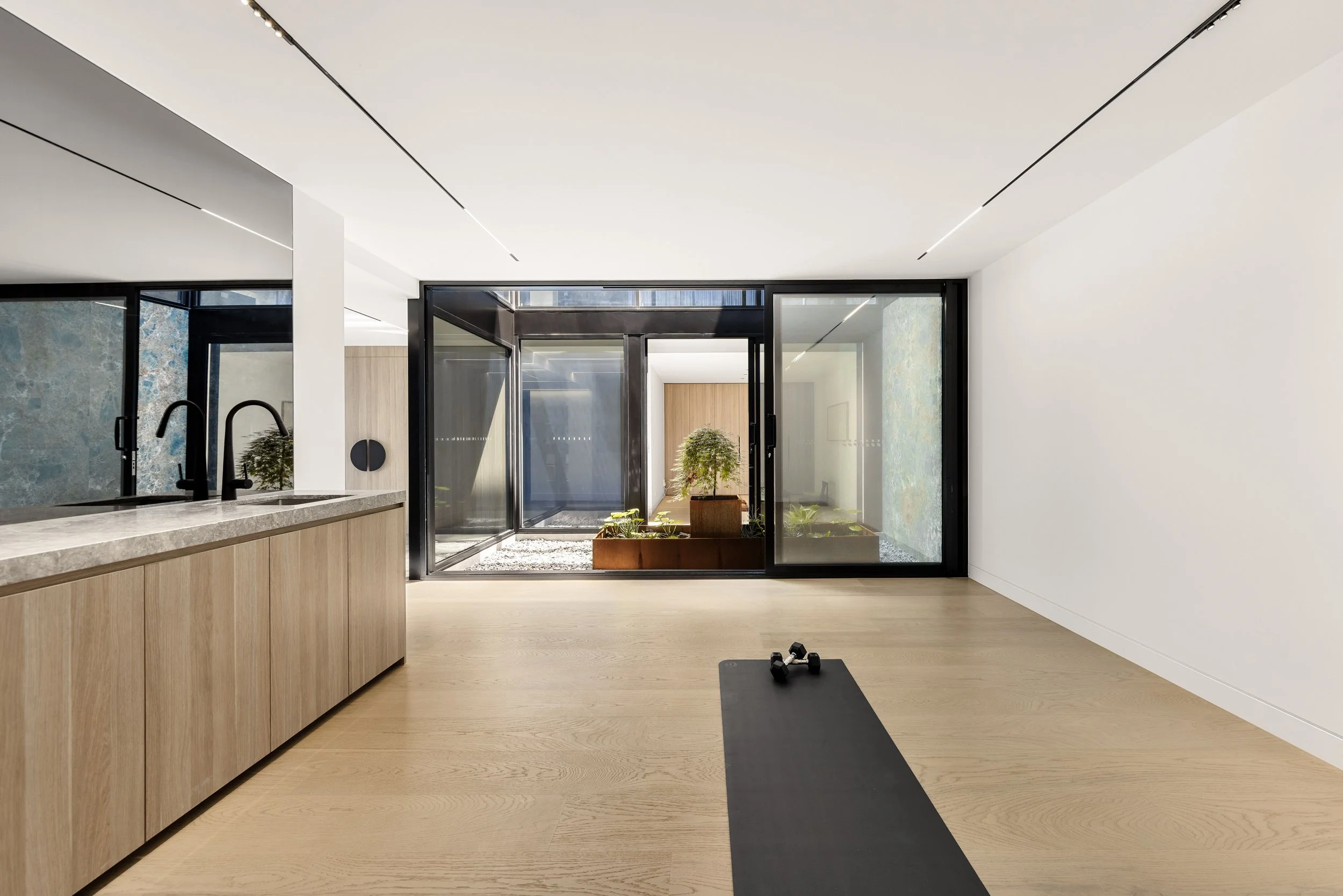 Doncaster East - 8 Penfold Rise, Doncaster East, VIC 3108 - Townly - 11.jpg